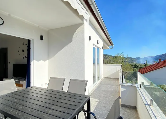 Apartament Puntica 4 Person Rab