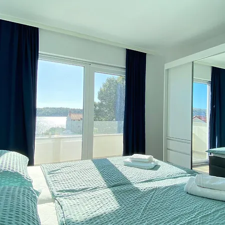 Puntica 4 Person Rab Appartement *