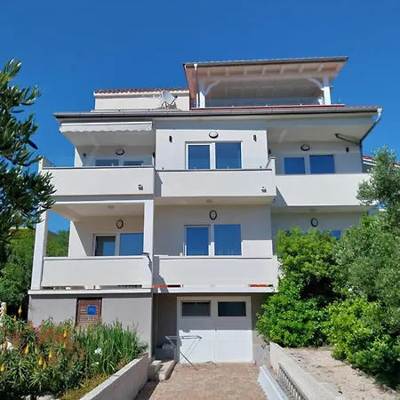 Appartamento Puntica 4 Person Rab Rab Town