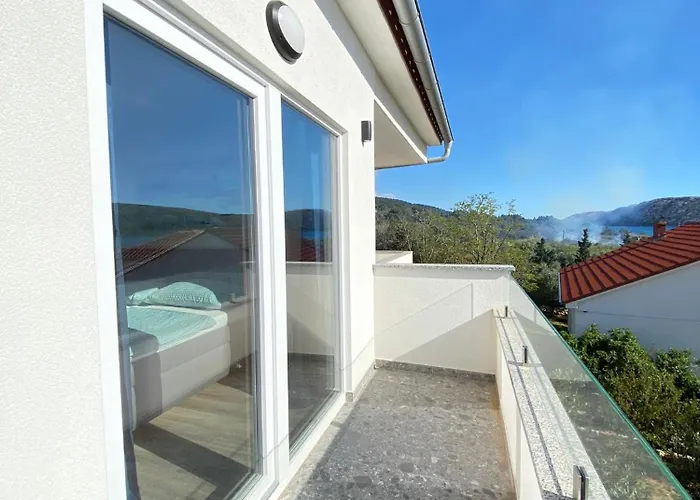 Puntica 4 Person Rab * Rab Town