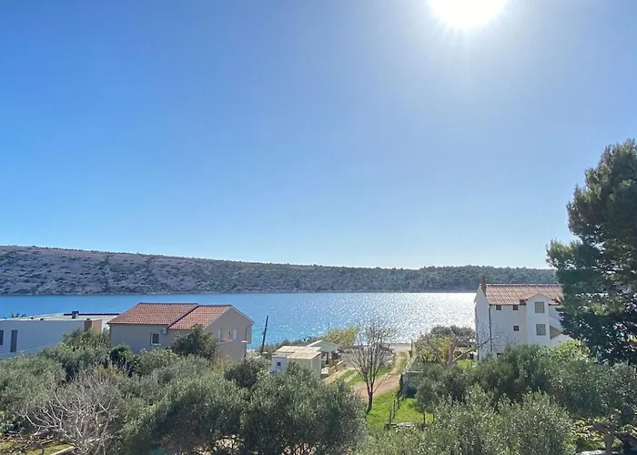 Puntica 4 Person Rab