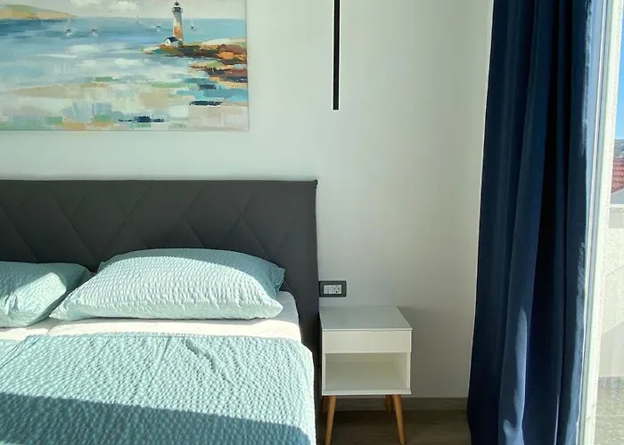 Puntica 4 Person Rab *