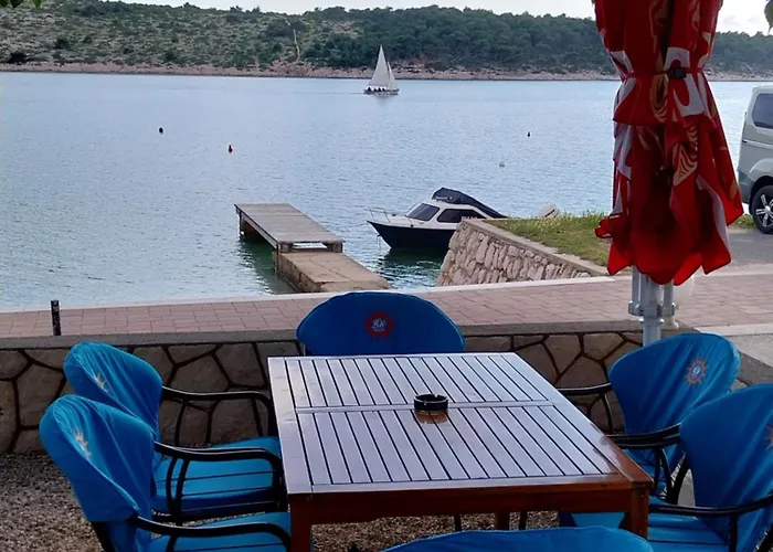 Puntica 4 Person Rab Apartmán